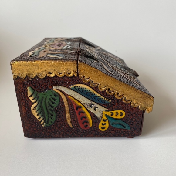 Vintage TOOLED LEATHER BOX with Drawers Leather on Wood Hand Painted Rare - Picture 6 of 10